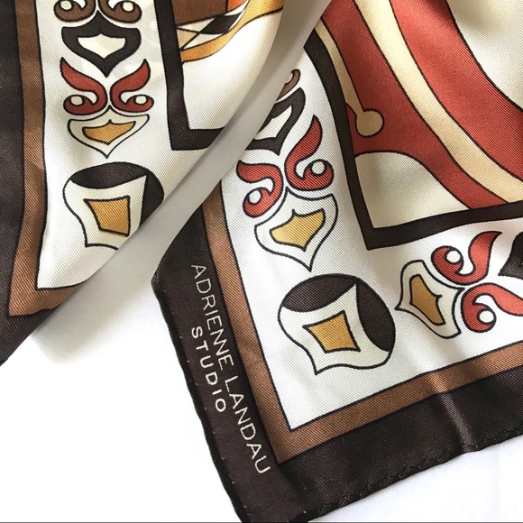 ADRIENNE Landau Studio Vintage Scarf - Picture 4 of 7